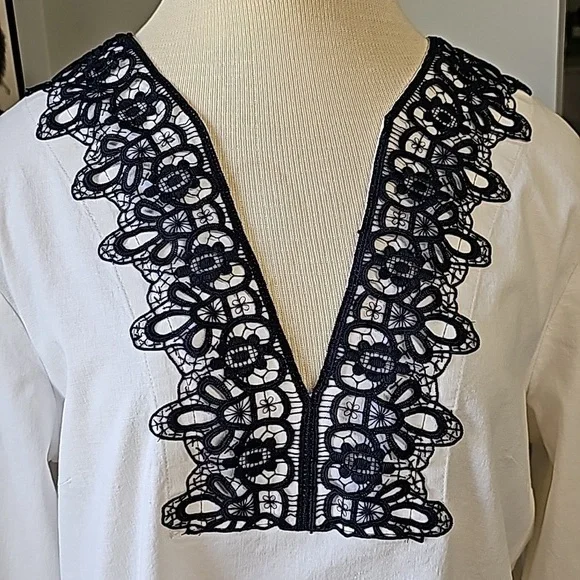 Preston & York white tunic blouse with navy blue lace‎ trim Size 12. - Picture 2 of 10